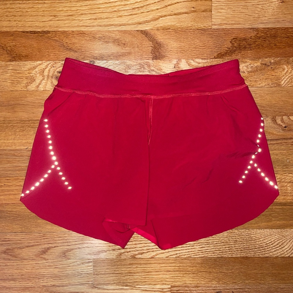 NWOT Lululemon find your pace shorts dark red